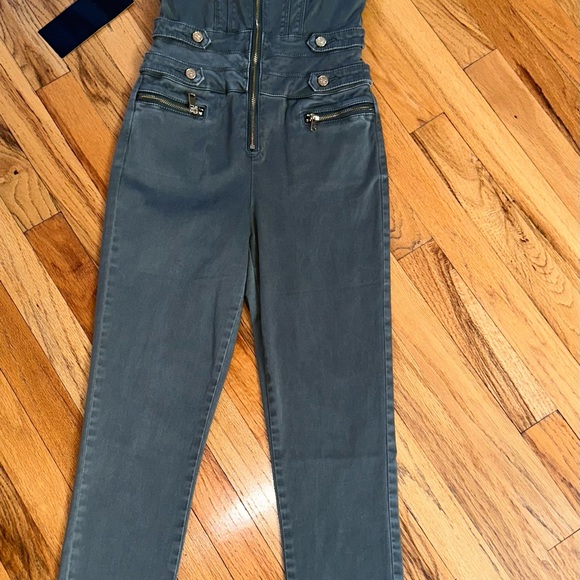 Bebe jumpsuit - Picture 3 of 3